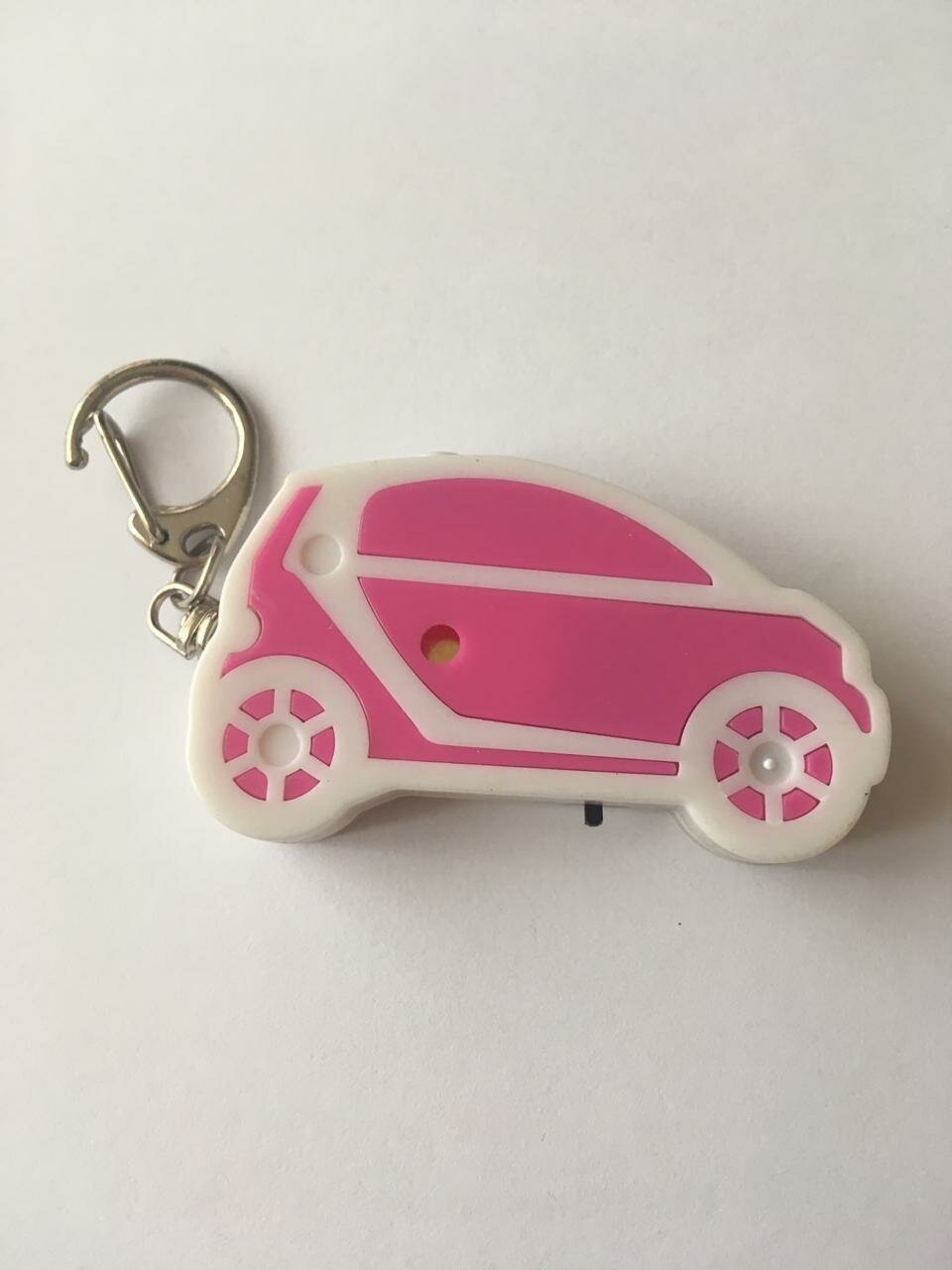 Брелок розовый для поиска ключей - Машинка